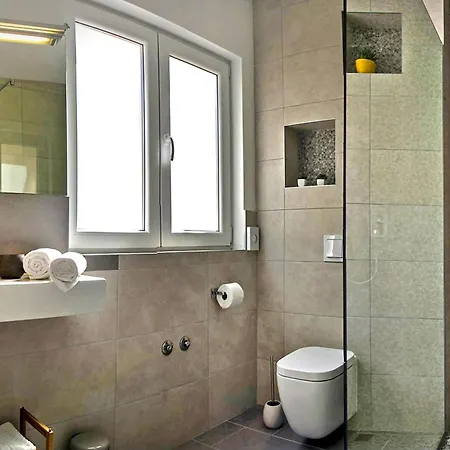 Mosor Mit Beheiztem Salzwasserpool Und Sauna * Omiš